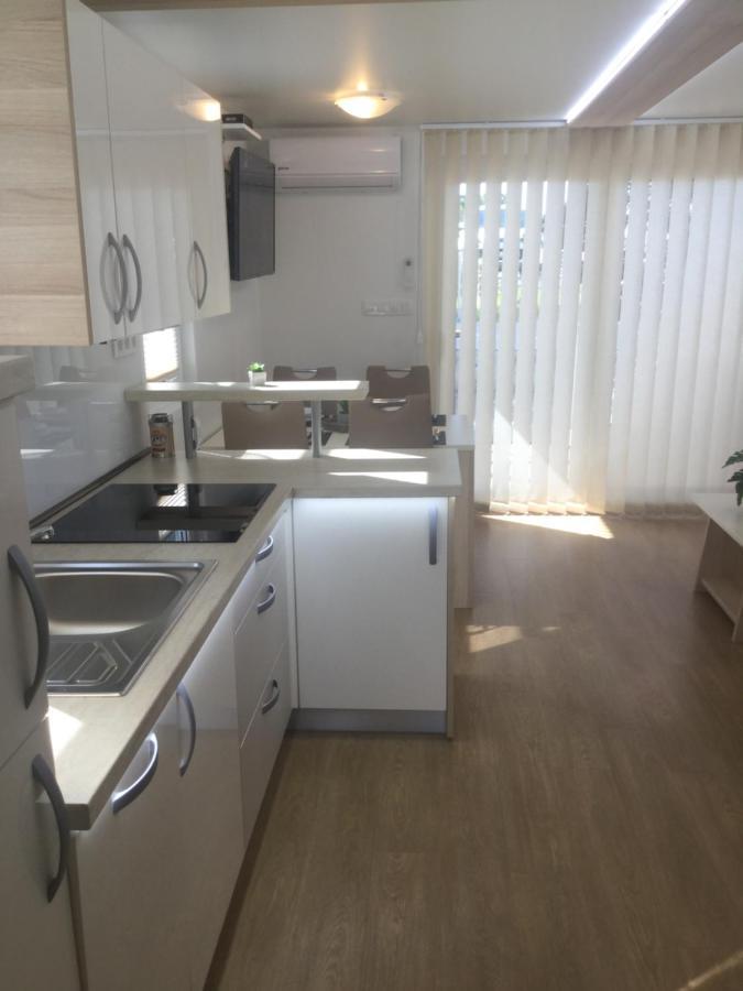 Willa Floating House - Arena 2 Pula Zewnętrze zdjęcie
