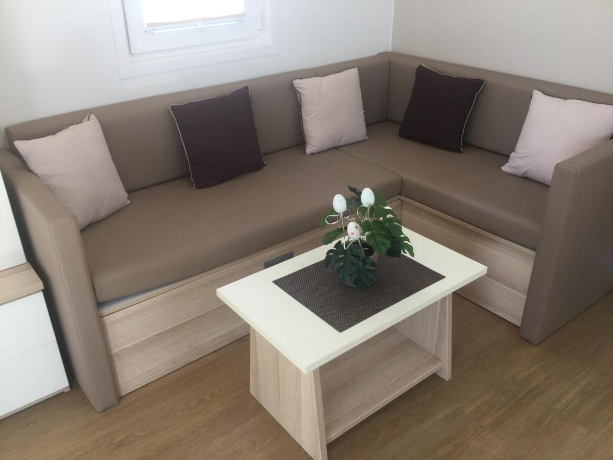 Willa Floating House - Arena 2 Pula Zewnętrze zdjęcie