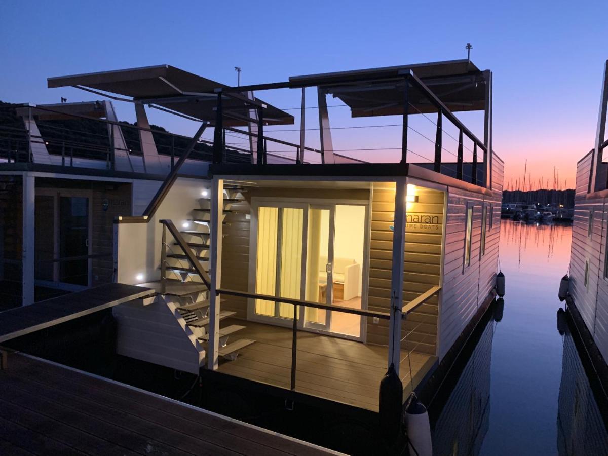Willa Floating House - Arena 2 Pula Zewnętrze zdjęcie